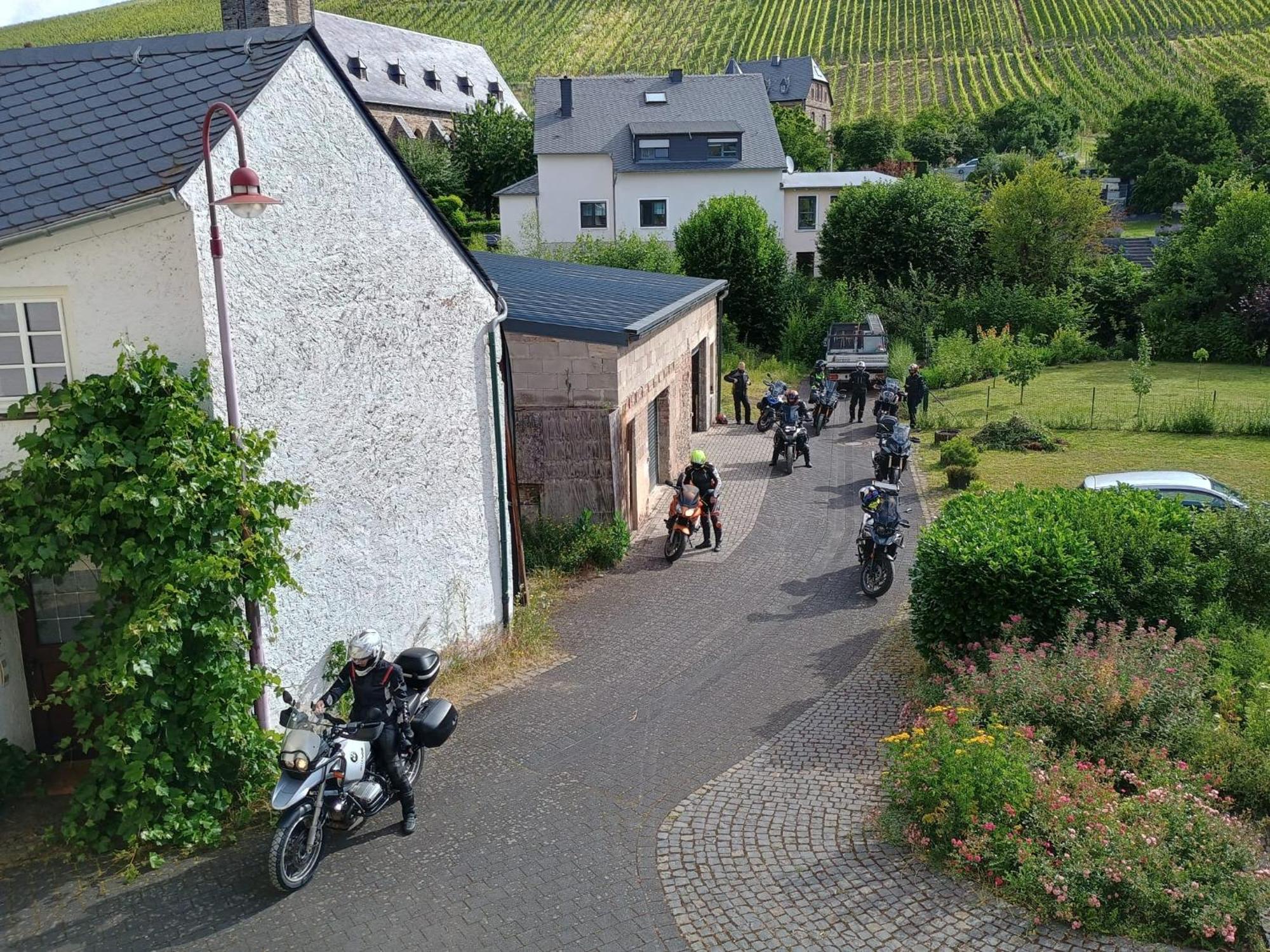 Gasthof Zur Grafschaft Veldenz Hotel Exterior photo