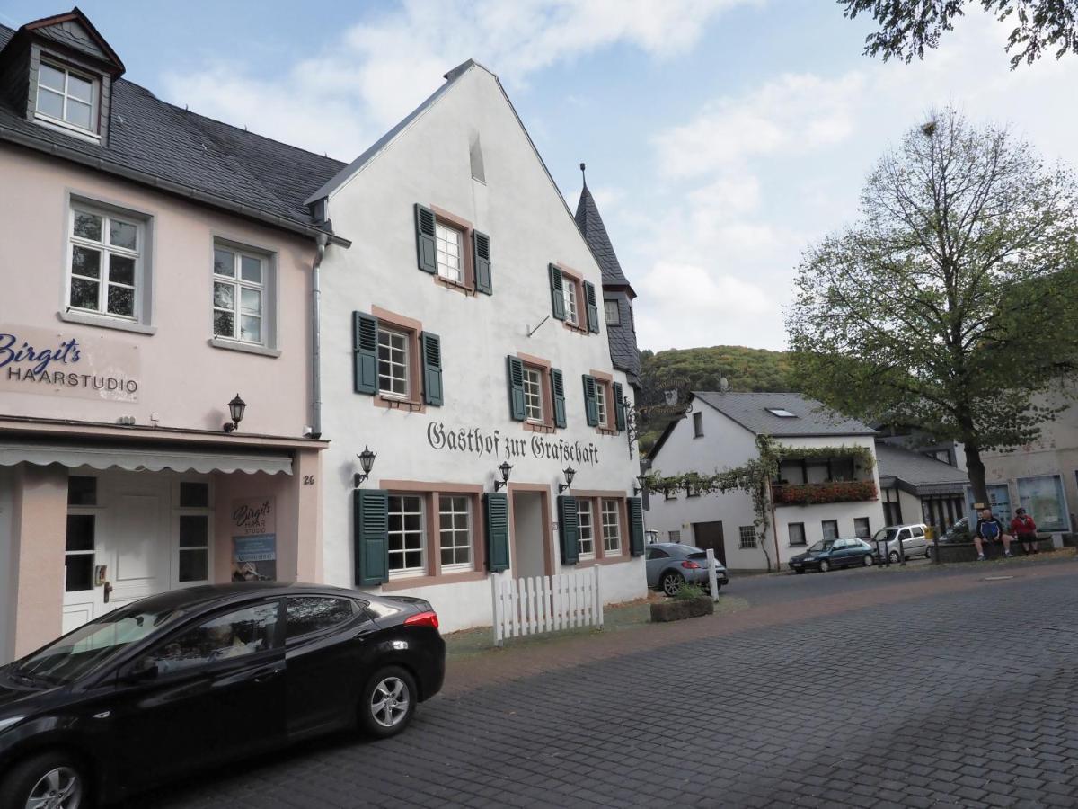 Gasthof Zur Grafschaft Veldenz Hotel Exterior photo